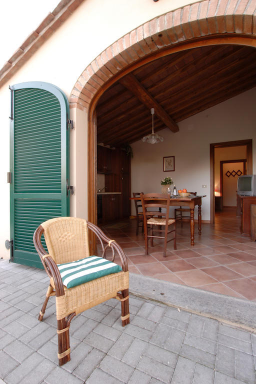 Agriturismo Quattro Pini 카스타니에토카르두치 객실 사진